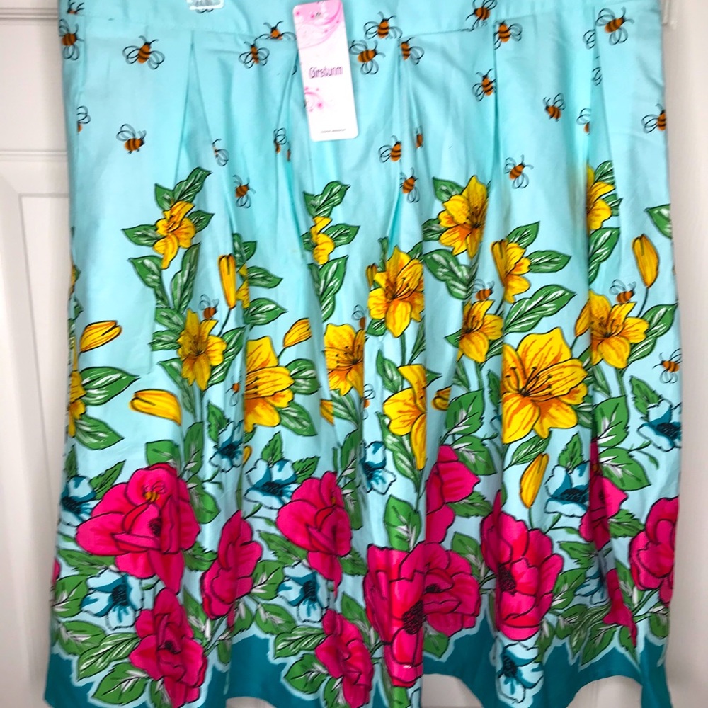Floral Pleated Skirt